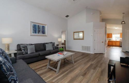 2025 Deals Are Here! Book Now Before Rates Go Up! - Foto 18