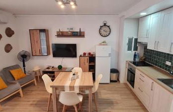 LuengiHouse - Espectacular apartamento con piscina - Foto 7