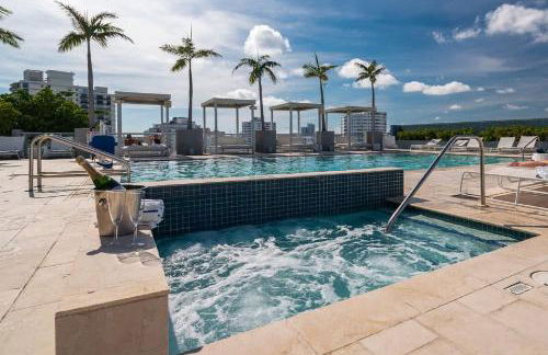 Large Beach Suite Rooftop Pool by Convention Center - Foto 33