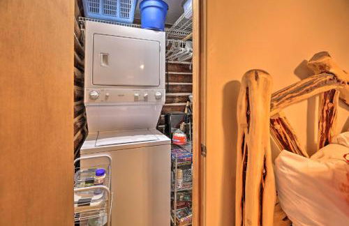 Family and Dog Friendly Rustic Lakeside Cabin - Foto 22