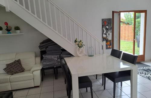 Jolie maison avec piscine - Foto 10