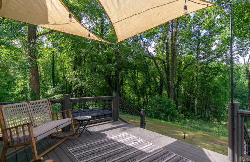 Nomad Retreat Pet-Friendly, Hot Tub & Mountain View - Foto 23