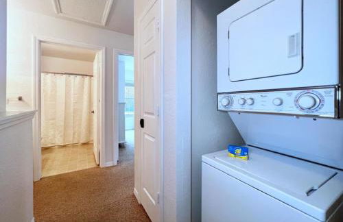 Lovely Family Townhome In Great Location-2200scd 4 Bedroom Townhouse by RedAwning - Foto 24