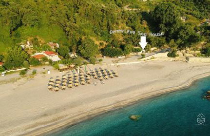 Genevieve Sea House - by the sea ....on the beach. - Foto 3