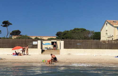 Le Club des Cigales - Foto 57