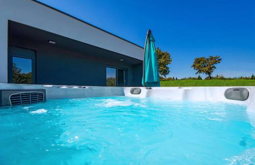 K Relax Place, Varaždinske Toplice, modern home with Sauna, Jacuzzi, WIFI - Foto 6