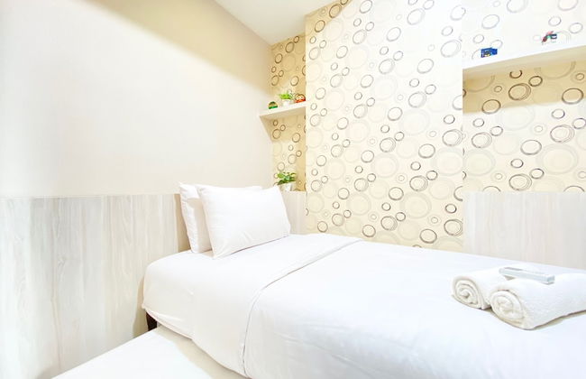 Chic And Cozy 2Br At Mekarwangi Square Cibaduyut Apartment - Foto 6