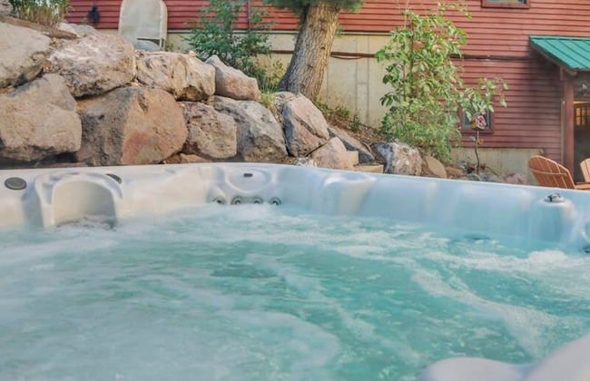 Reduced Nightly Rates! Park City Cabin, Hot Tub, Fire Pit - Sleeps 14 - Photo 15