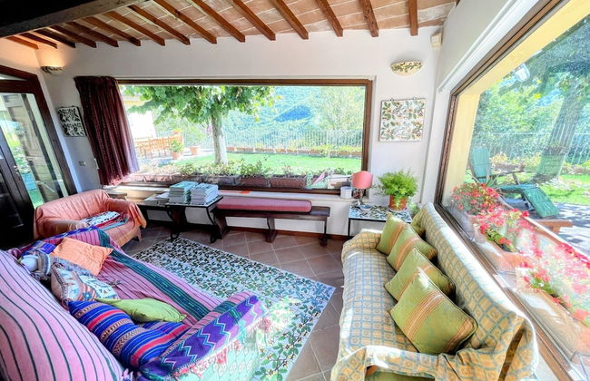 Luxurious Umbrian Retreat for 10 With Private Terrace and Pool - Photo 36