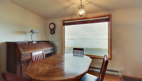 Lopez Island Agate Beach Waterfront Home - Foto 4