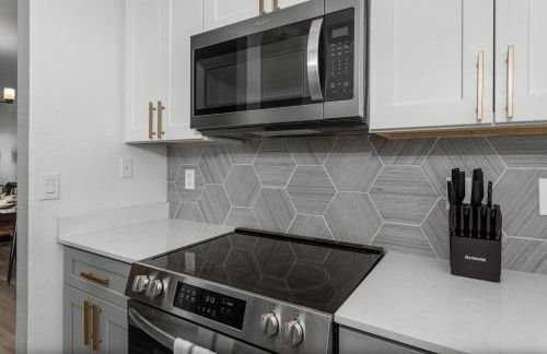 Comfy 2BR-Pool, Yoga Rm, Gym, Cabanas, BBQ,Prkng - Foto 19