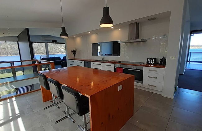 Amazing Unique Five-Star Waterfront Retreat - Foto 11