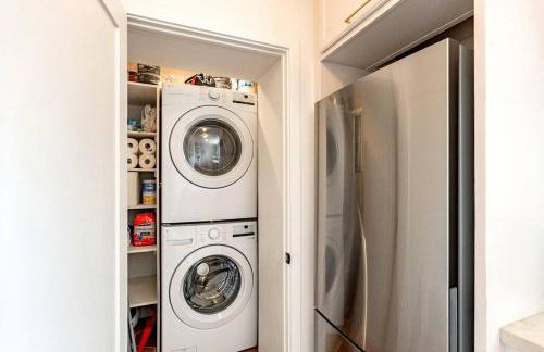 Cute & Cozy 2BR 1BA Adobe w Firepit Near UA & UMC - Foto 16