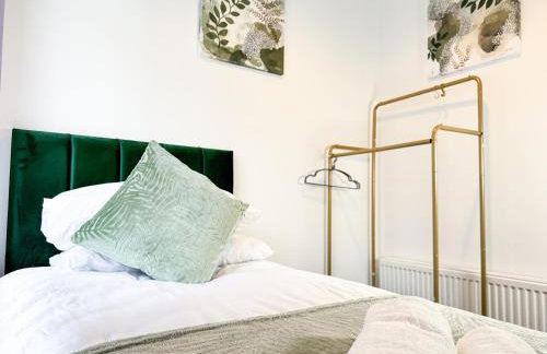 Hambledon House 4BR Entire Home - Foto 24