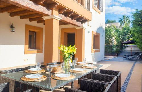 Villa Near Ibiza Town Sleeps 12 - Foto 15