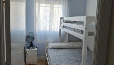 Cosy 2BR flat in Nuevo Portil city centre - Foto 3