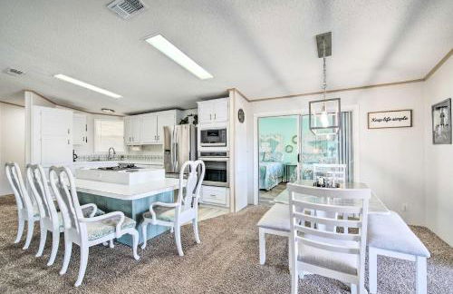 Boat Dock and Porch Riverfront Retreat in Homosassa - Photo 23