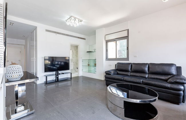 Beautiful Apt by the Beach - 2BDR- TL38 - Photo 14