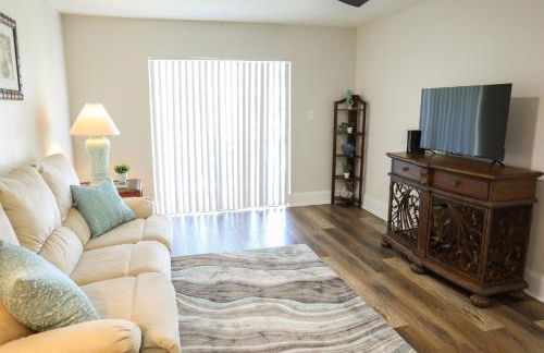 Tradewinds Retreat - Pool, 15 min to Clearwater Beach - Foto 9