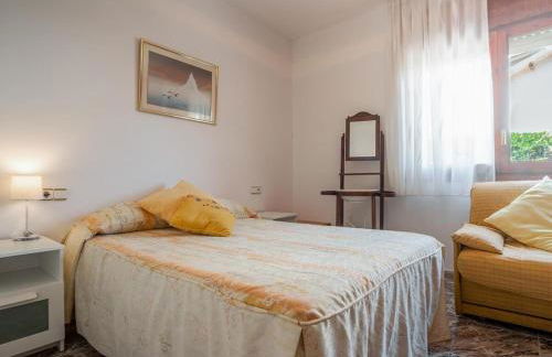 Preciosa casa con un enorme jardín - Foto 6