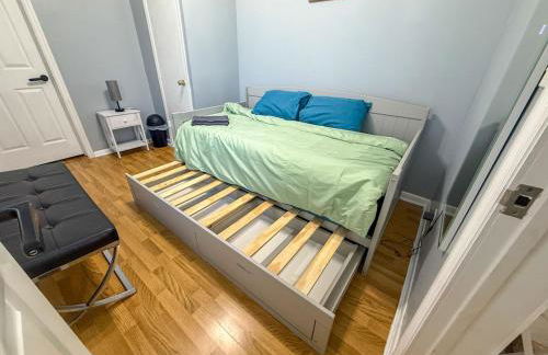 New 3 BR Apt in Elizabeth Railroad Style Path Train Bus Hospital EWR Airport NJ Manhattan NYC - Foto 21