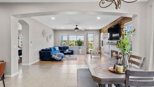 Sunset Crest - Home with stunning views, Pool, BBQ - Foto 4, Other