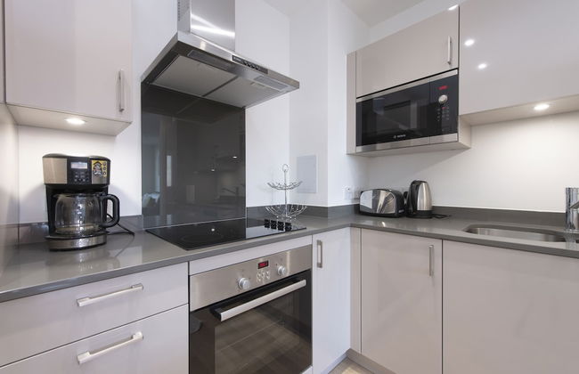 Fortified Apartment - Photo 11