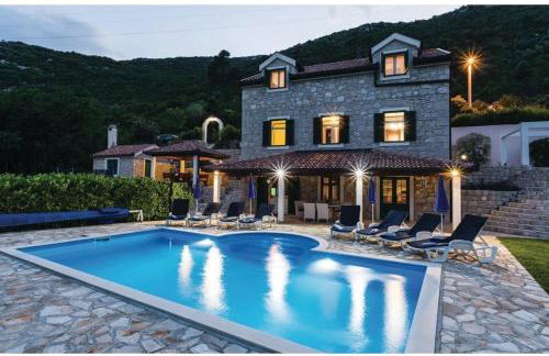 Villa Heart of Stone - Foto 1