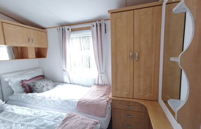 Lakes and Woodlands Overstone Holiday Park - Foto 4