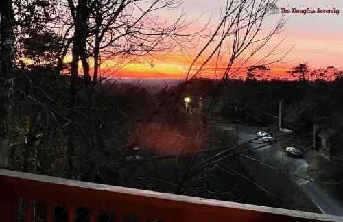 Serenity, A Rustic Log Cabin Retreat - Foto 46