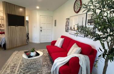 Window to Paris Studio on Lake Conroe - Foto 2