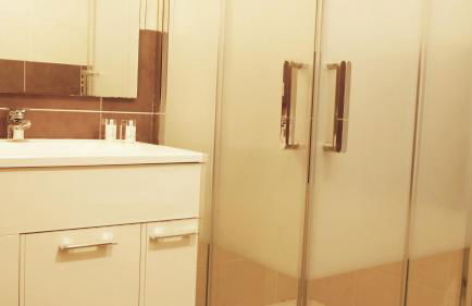 Capstay studio avec grande terrasse proche aéroport Bastia - Lucciana - Centre - Foto 17