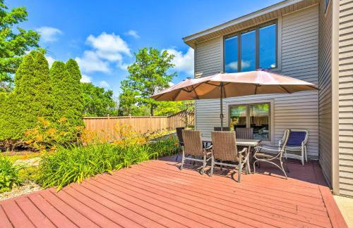 Pet-Friendly Maple Grove Gem with Private Yard! - Foto 29