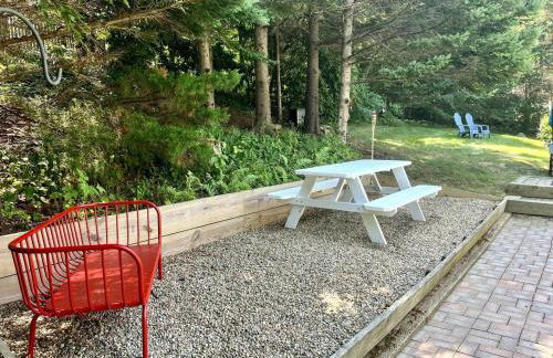 Manchester by the Sea|Outdoor Fireplace|King Bed - Foto 27