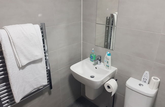 Brierley Hill - Apartment - Sleeps 2 - Parking - Foto 8