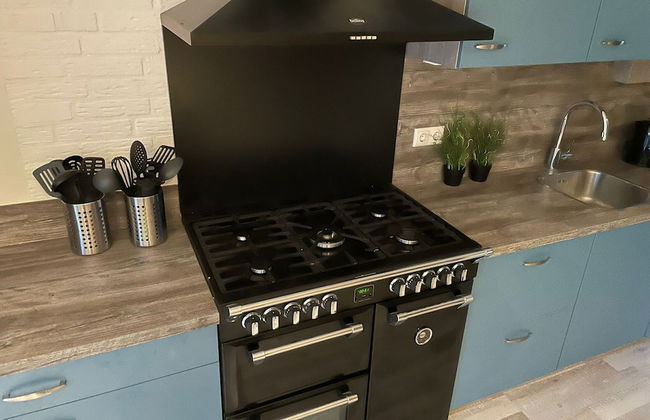 Bungalow in Limburg Near Nature Reserves - Photo 6