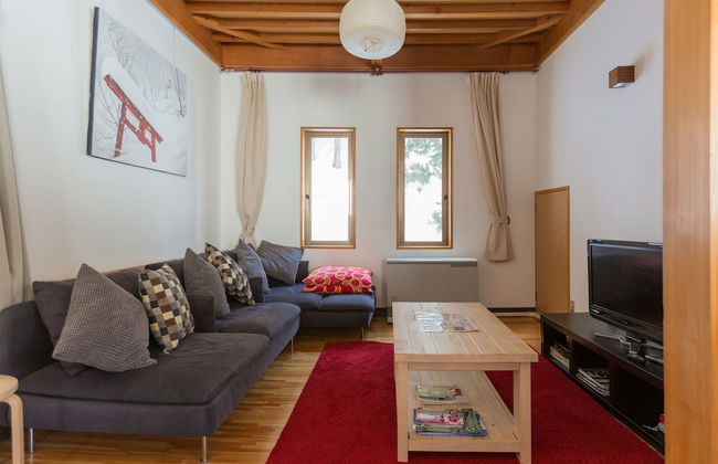 Nozawa House - Photo 16