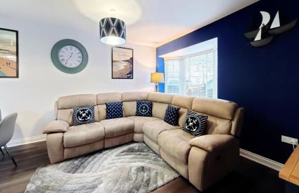 Arthurs Retreat - Part of the The Bay Filey Holiday Village with pool, gym and direct beach access, pub, restaurant, tennis and meadows walks - Foto 2