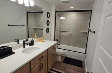 New spacious 2 bedroom apartment - Photo 2