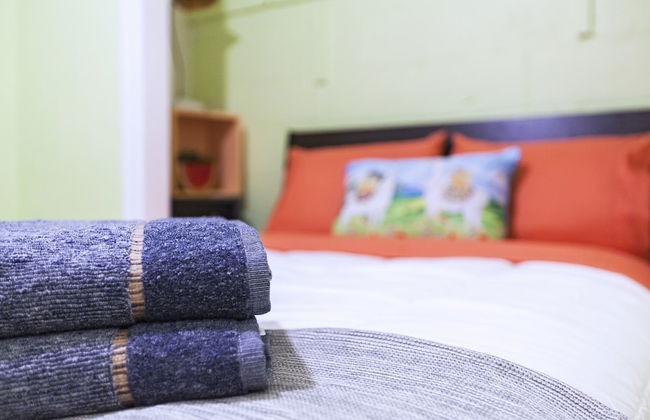 Colourful 2-bedroom Apartment - Foto 10