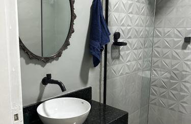 Apartamento moderno e estiloso no Centro - Foto 18