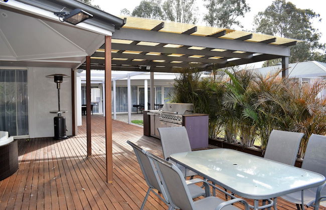 Luxury Bungalow - Photo 22