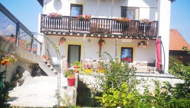 Ferien- und Businesswohnung Relax im ersten Stock - Foto 2, Garden view