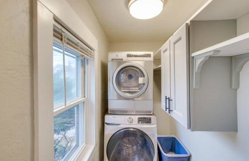 Family-Friendly House Walk to Lake Michigan! - Photo 23