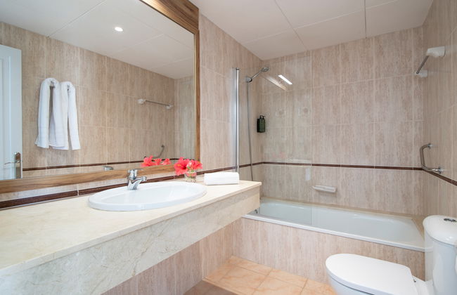 Pierre & Vacances Menorca Cala Blanes - Foto 16