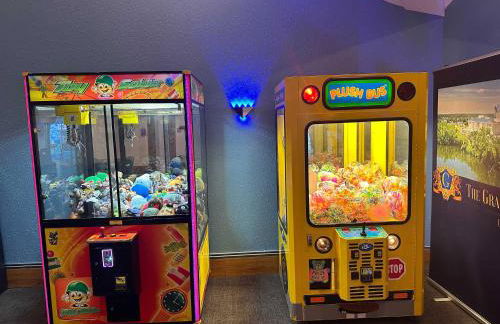 3BR Luxury Suite with Parking at The Grand Castle - Foto 30