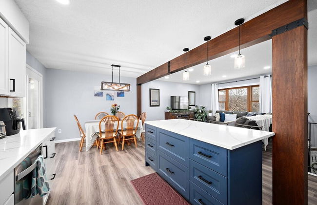 Elm Creek Retreat 4Bd in Maple Grove - Photo 5