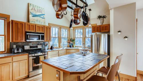 Brilliant Posh Home - Backs to Poudre River Trail! - Foto 5