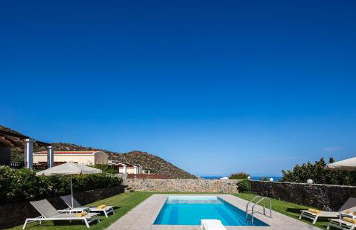 Real Dream Villas, Cretan Gems with SeaViews, By ThinkVilla - Photo 3