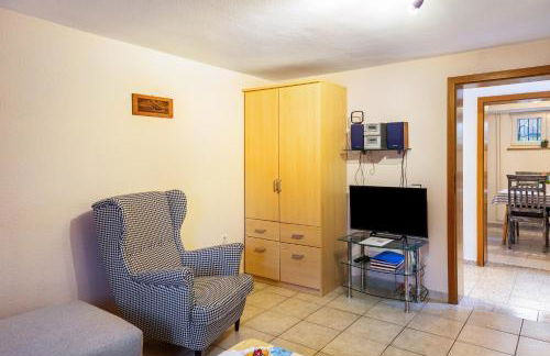 An den Weinbergen - Foto 4